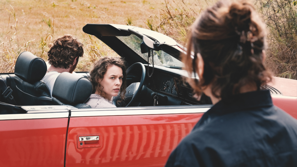 Filmszene mit Paula Beer